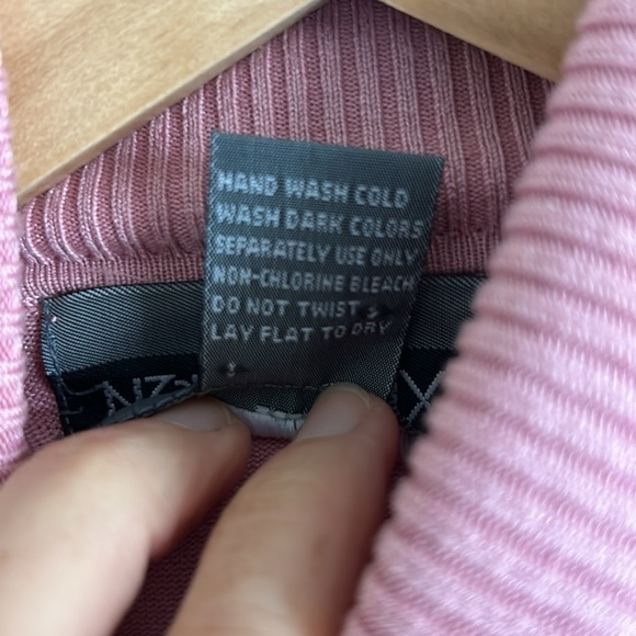 Nouveaux Silk Blend Turtleneck Short Sleeve Ribbed Pink Size L - Picture 8 of 8